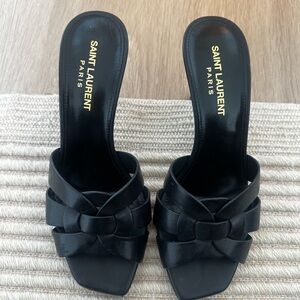 Saint Laurent Tribute
